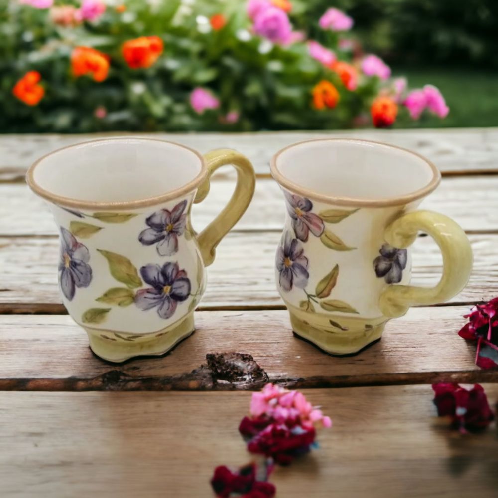 Mug Set of 2 Capriware Ceramic Vintage Purple Flower Pedestal 16 fl oz